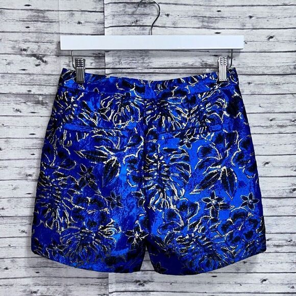 Lilly Pulitzer Callahan High Rise Shorts Twilight Floral Brocade - Picture 2 of 10